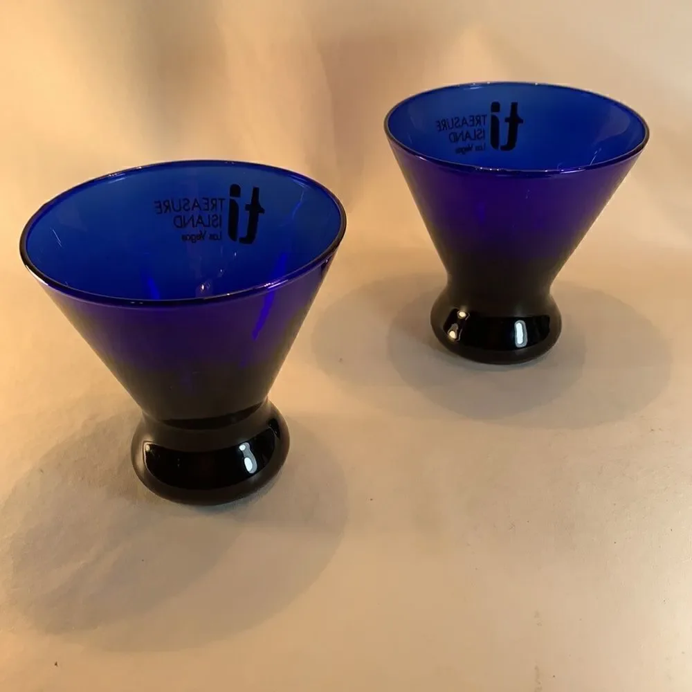 TI Treasure Island Las Vegas Cobalt Blue Cocktail Bar Accessories Party Set 2